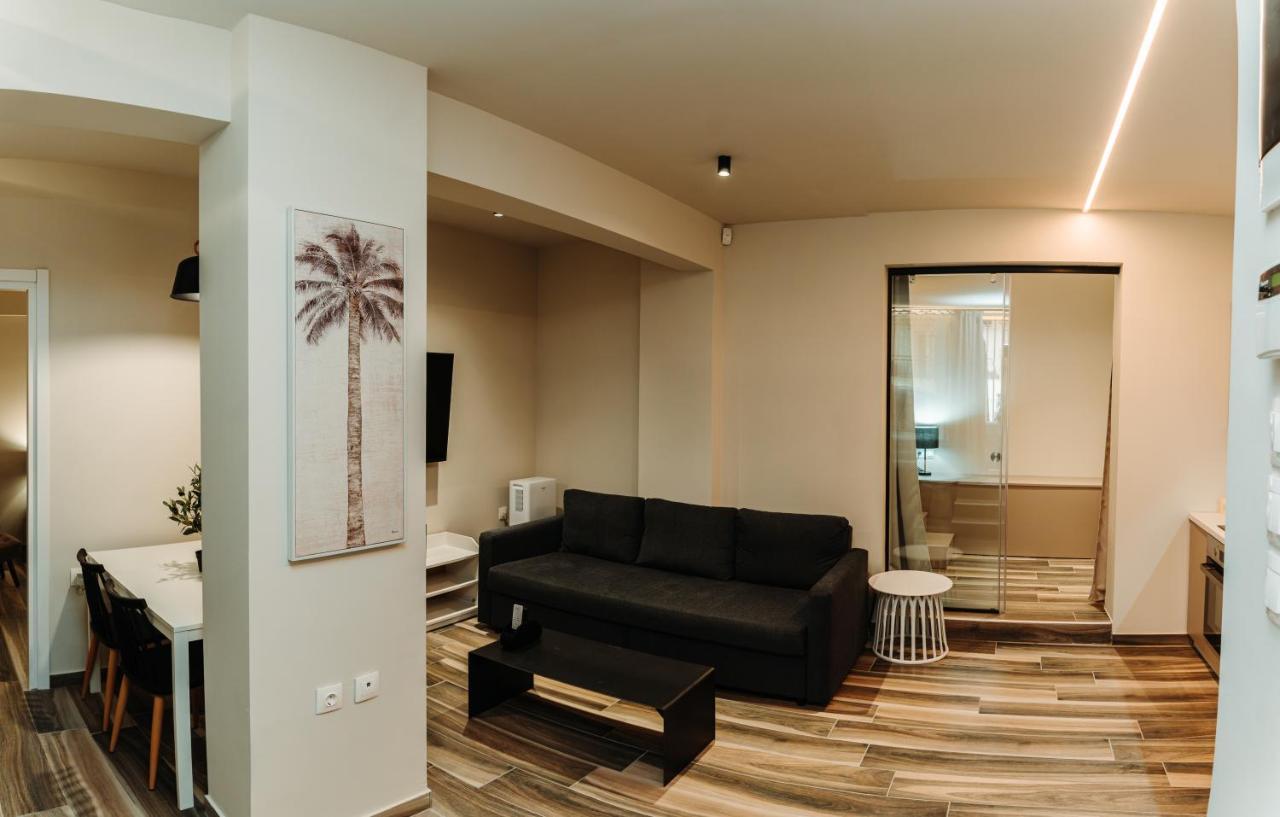 Blackhaus Family And Friends Deluxe Apartment 塞萨洛尼基 外观 照片